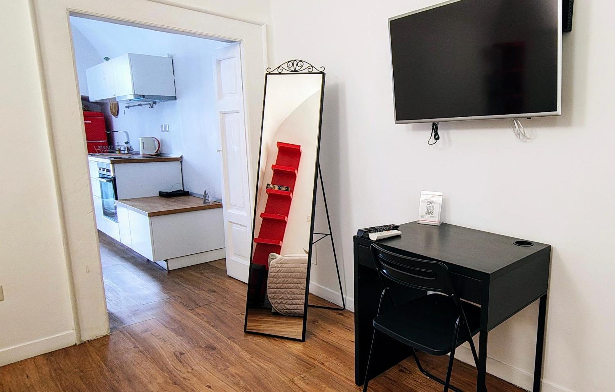Central Suite Apartment 바리 외부 사진