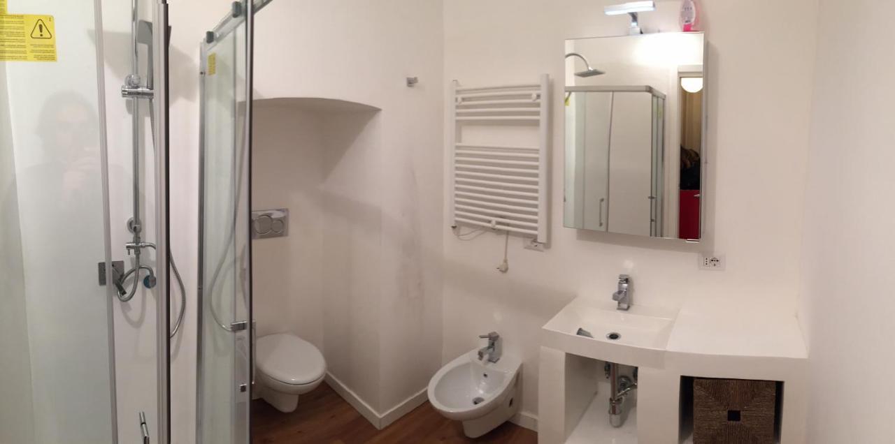 Central Suite Apartment 바리 외부 사진